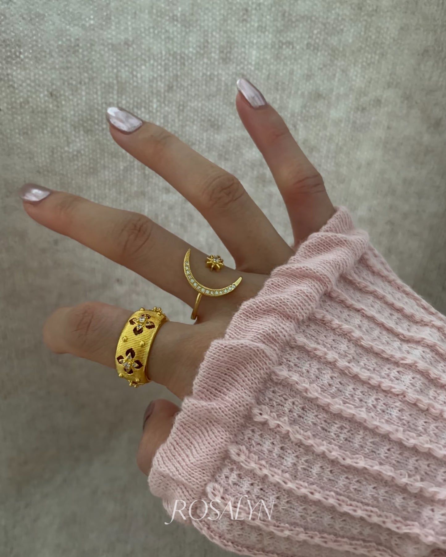 VINTAGE GILDED PETAL RING