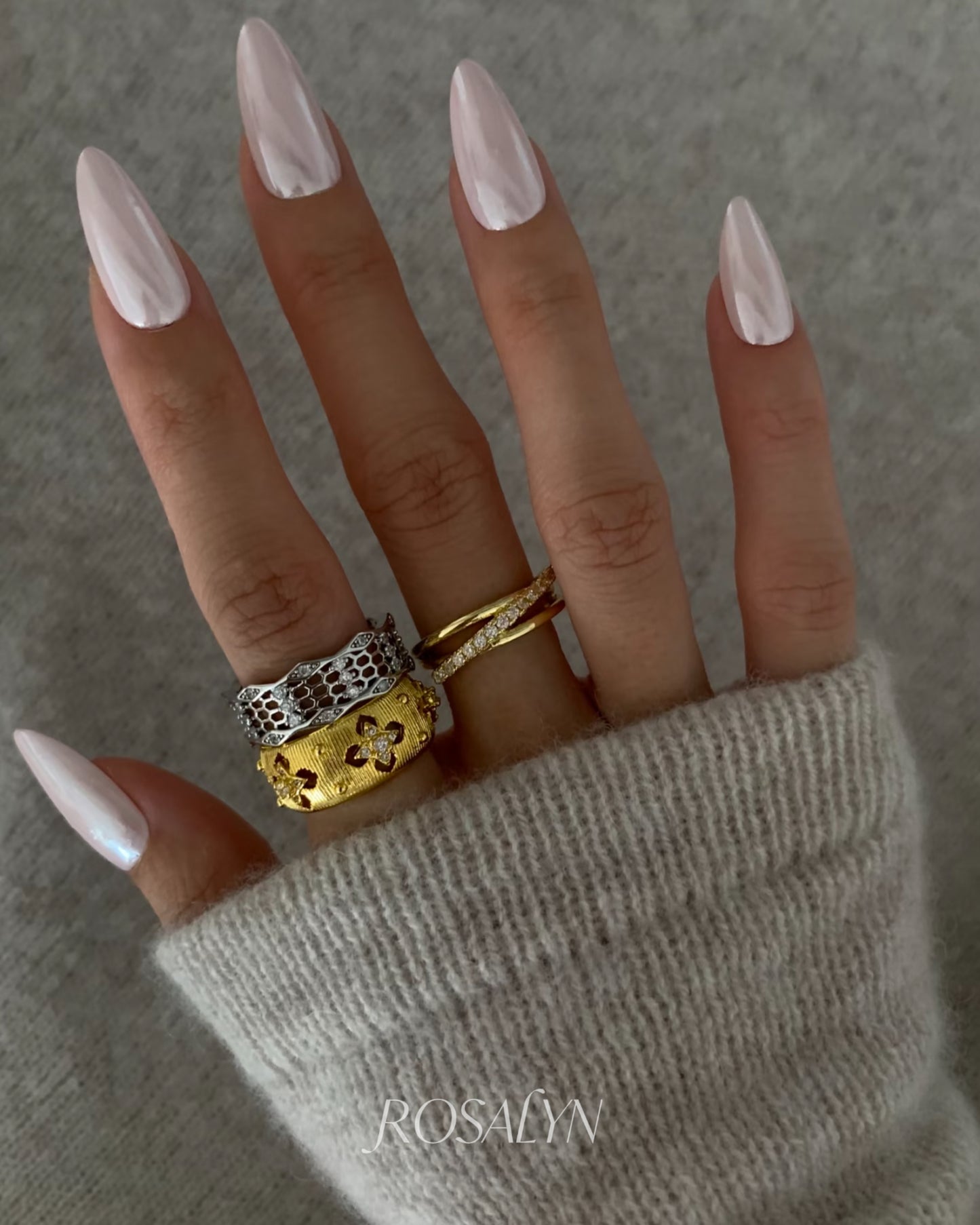 VINTAGE GILDED PETAL RING