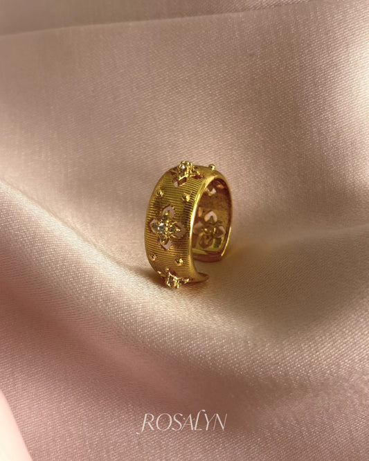 VINTAGE GILDED PETAL RING