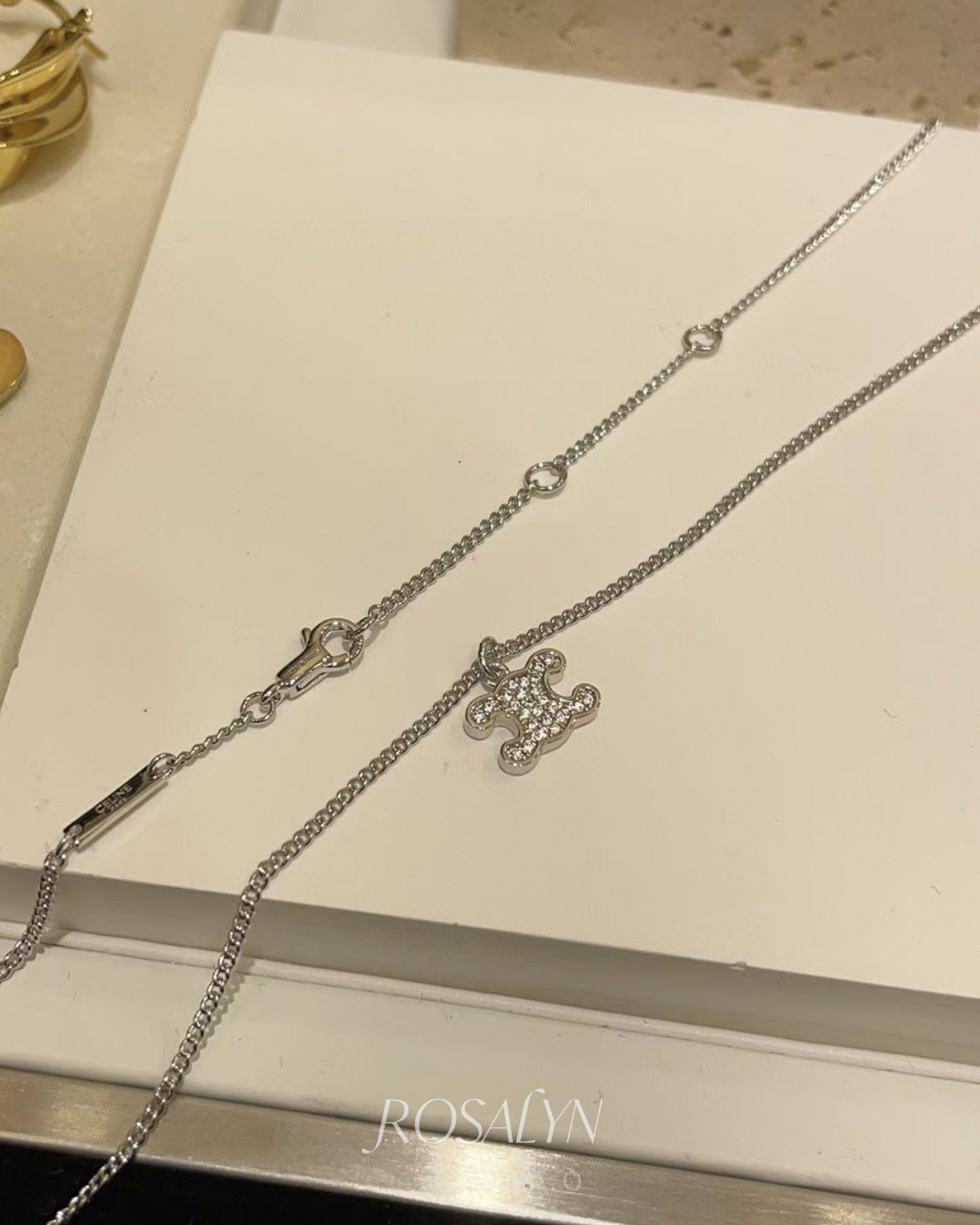 GATE OF TRIUMPH NECKLACE