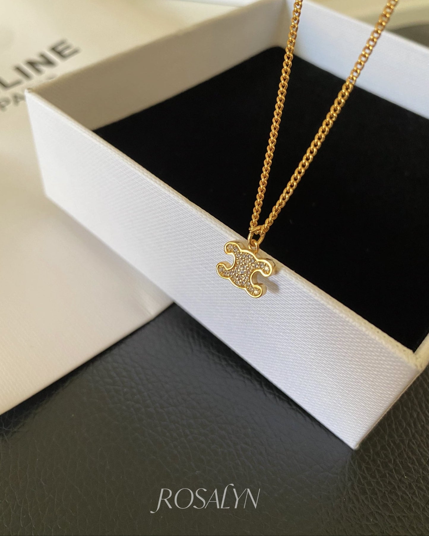 GATE OF TRIUMPH NECKLACE