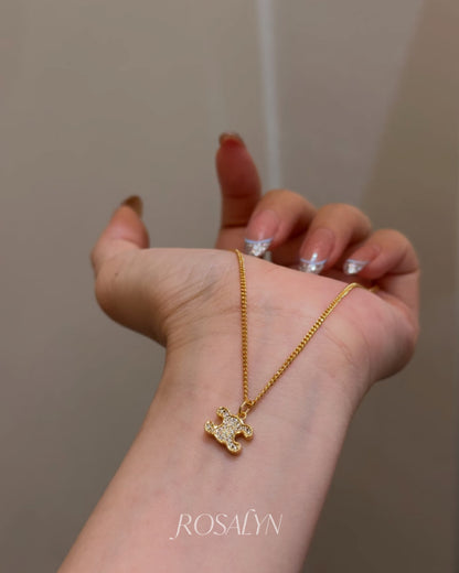 GATE OF TRIUMPH NECKLACE
