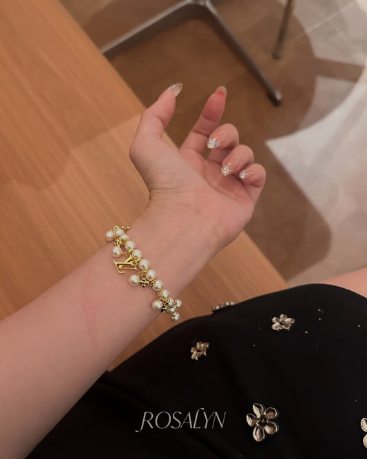 LU CLUSTER PEARL BRACELET