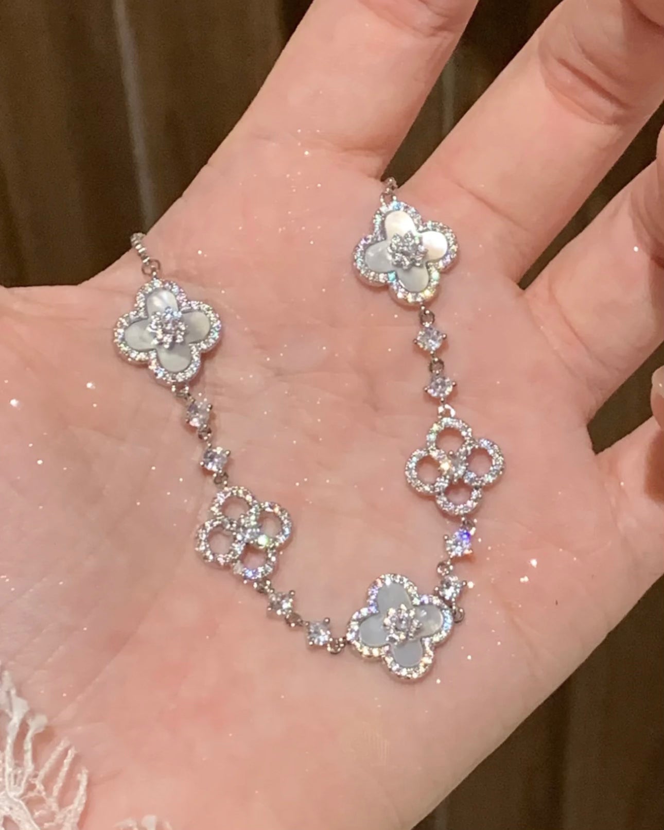 DIAMOND BLOOM BRACELET