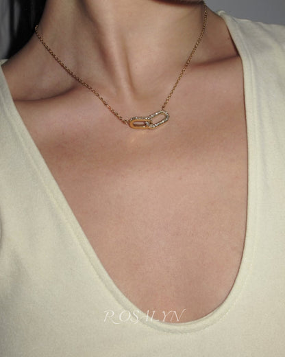 DOUBLE RING NECKLACE