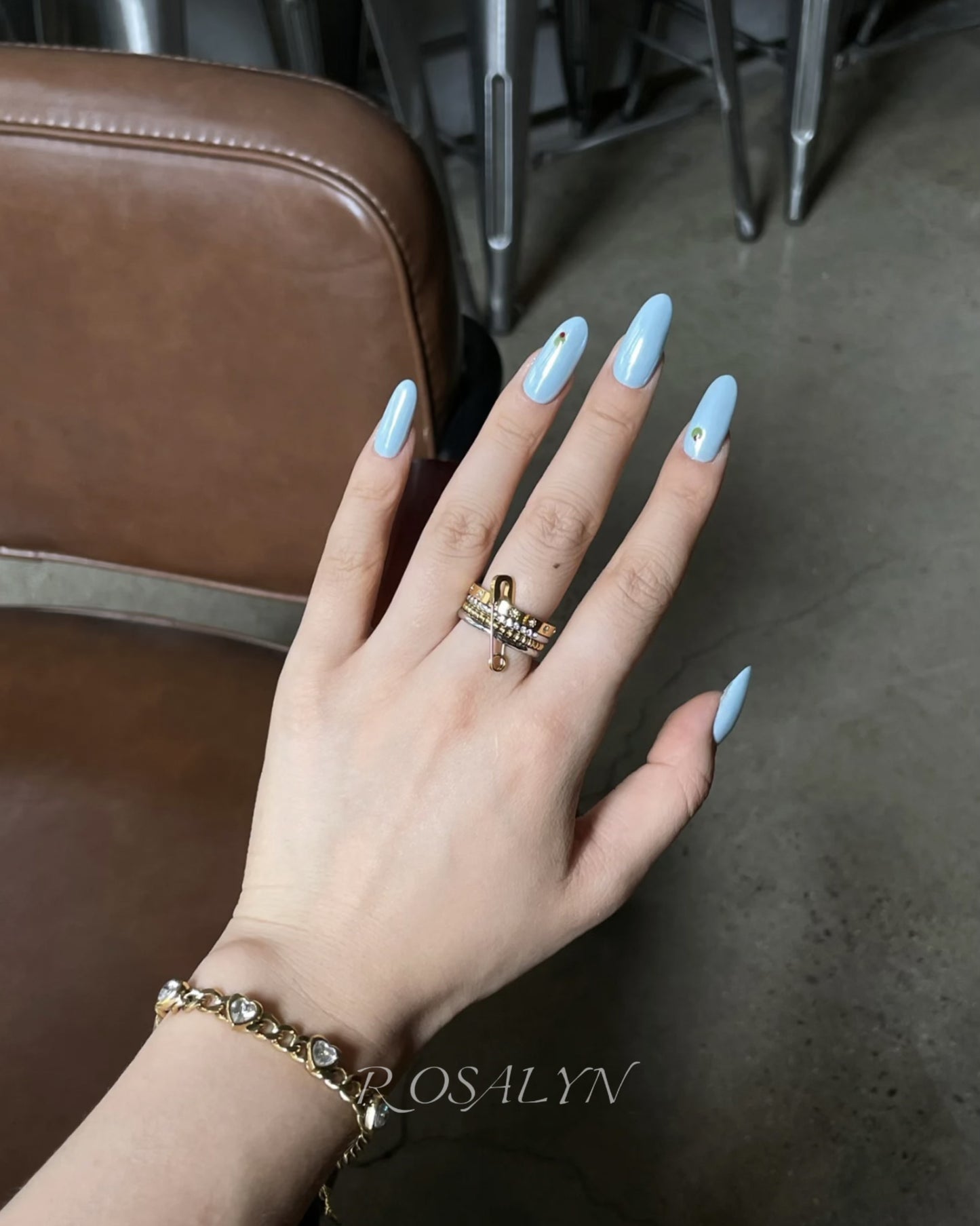 CRACKED CROSS RING