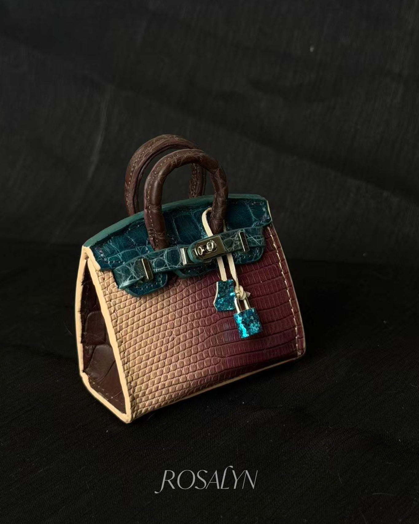 MINI BAG COLLECTIBLES DISPLAY