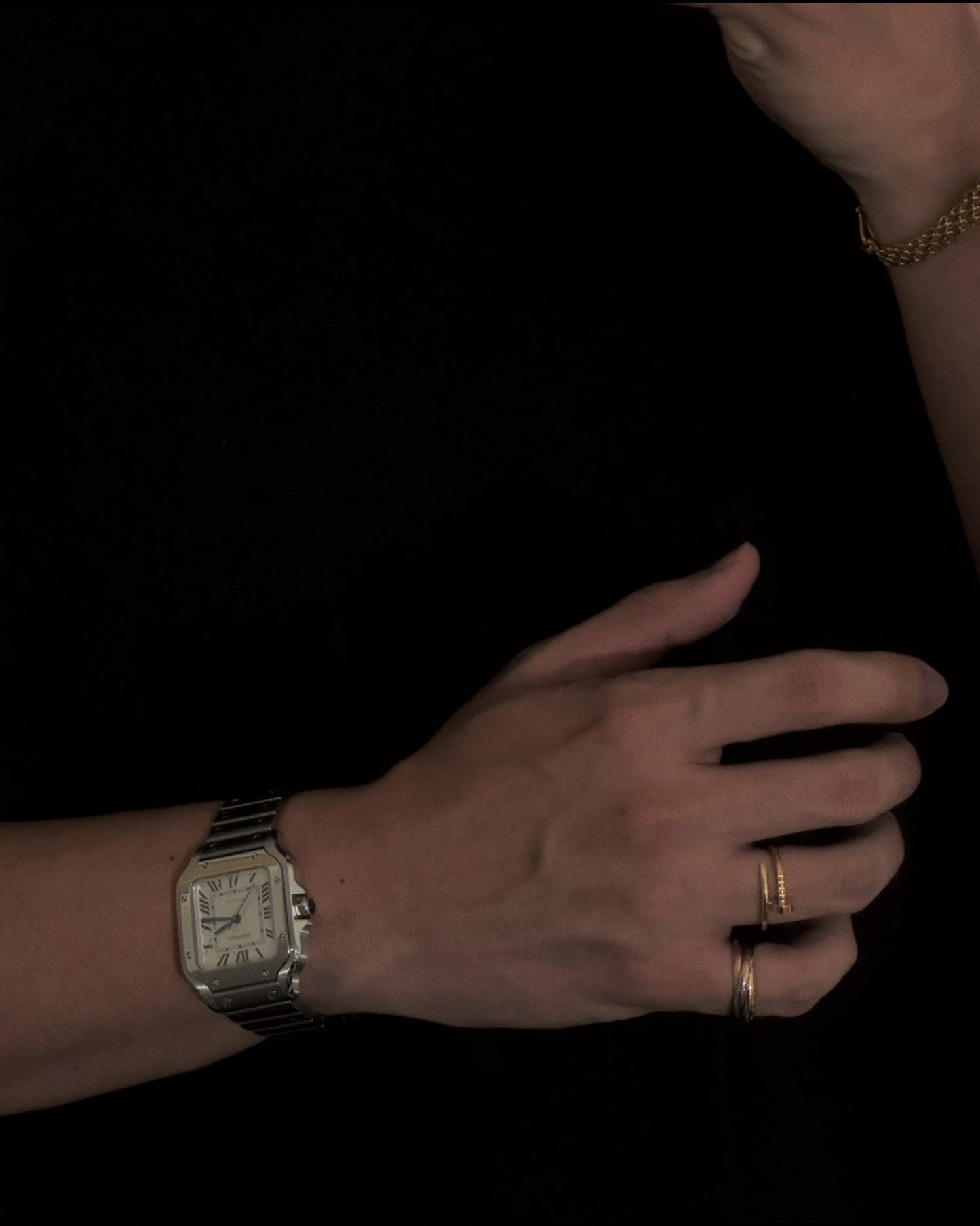 NAIL RING