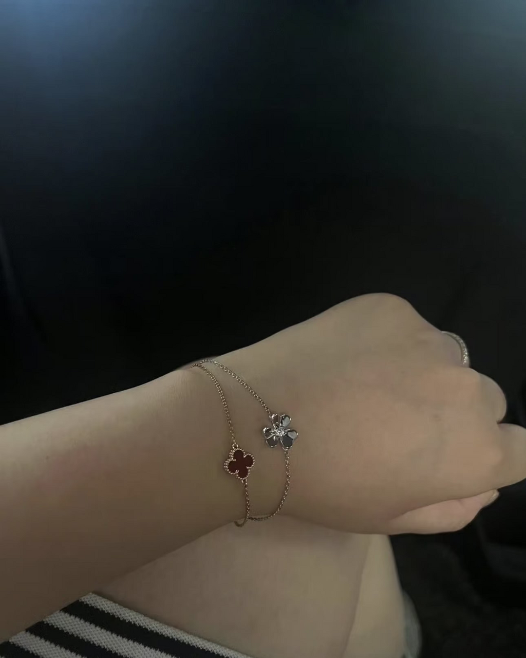 BRACELET À TROIS FLEURS