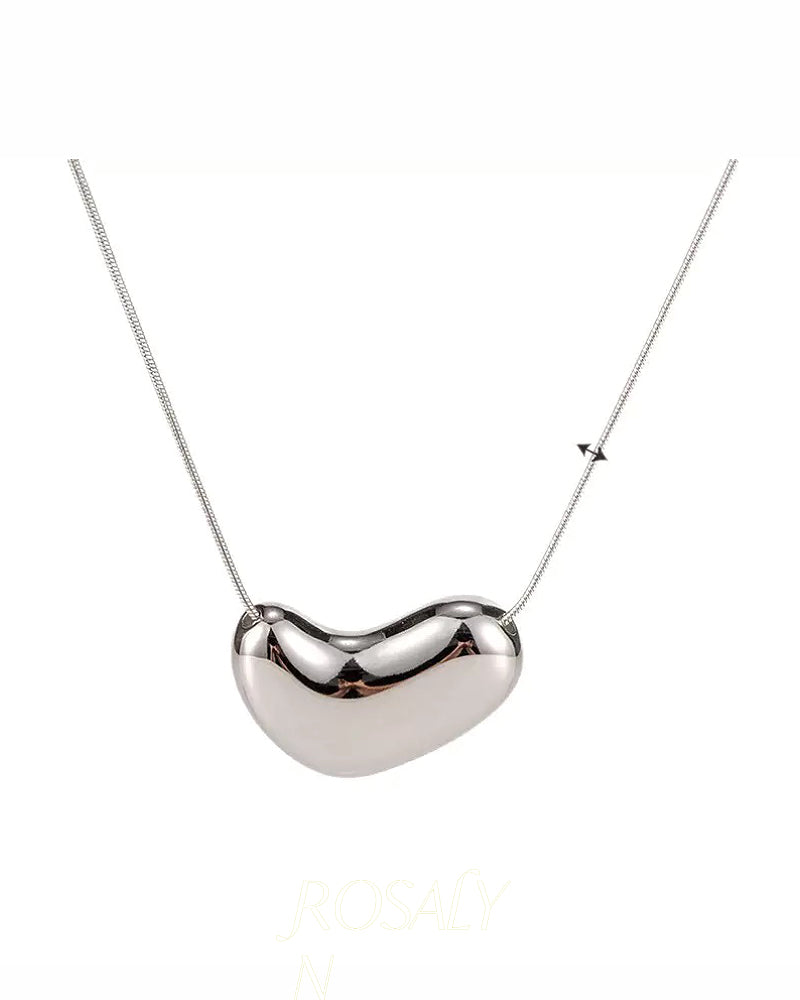 COOL HEART NECKLACE