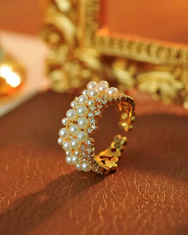 SPARKLING PEARL RING