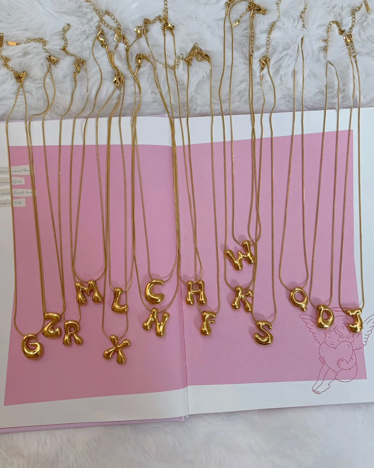 COLLIER À LETTRES BULLES