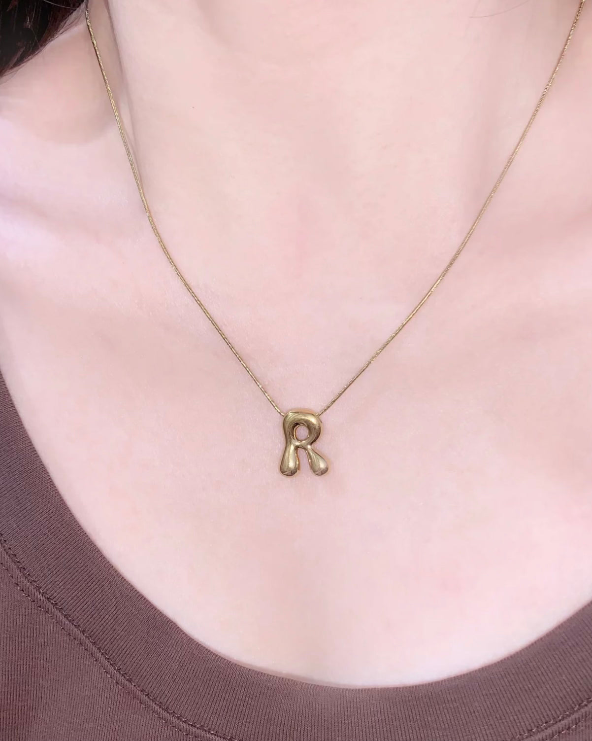 COLLIER À LETTRES BULLES