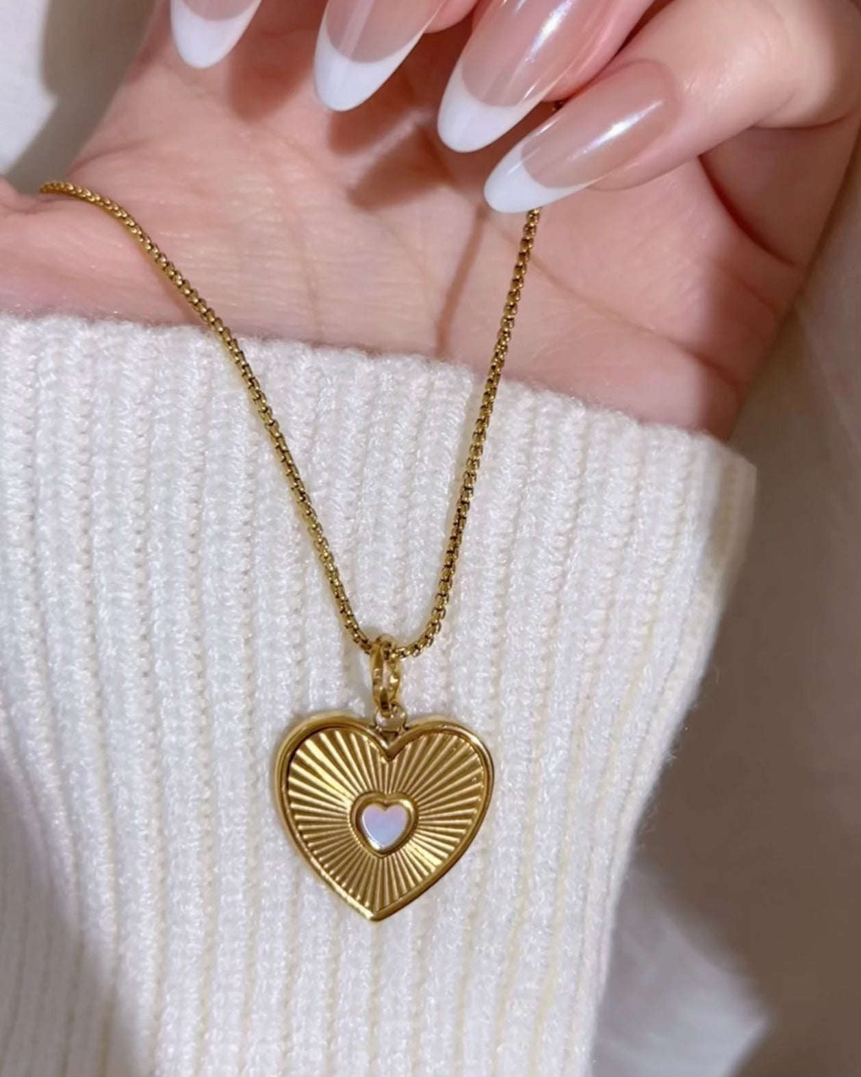 COLLIER D'AMOUR DORÉ