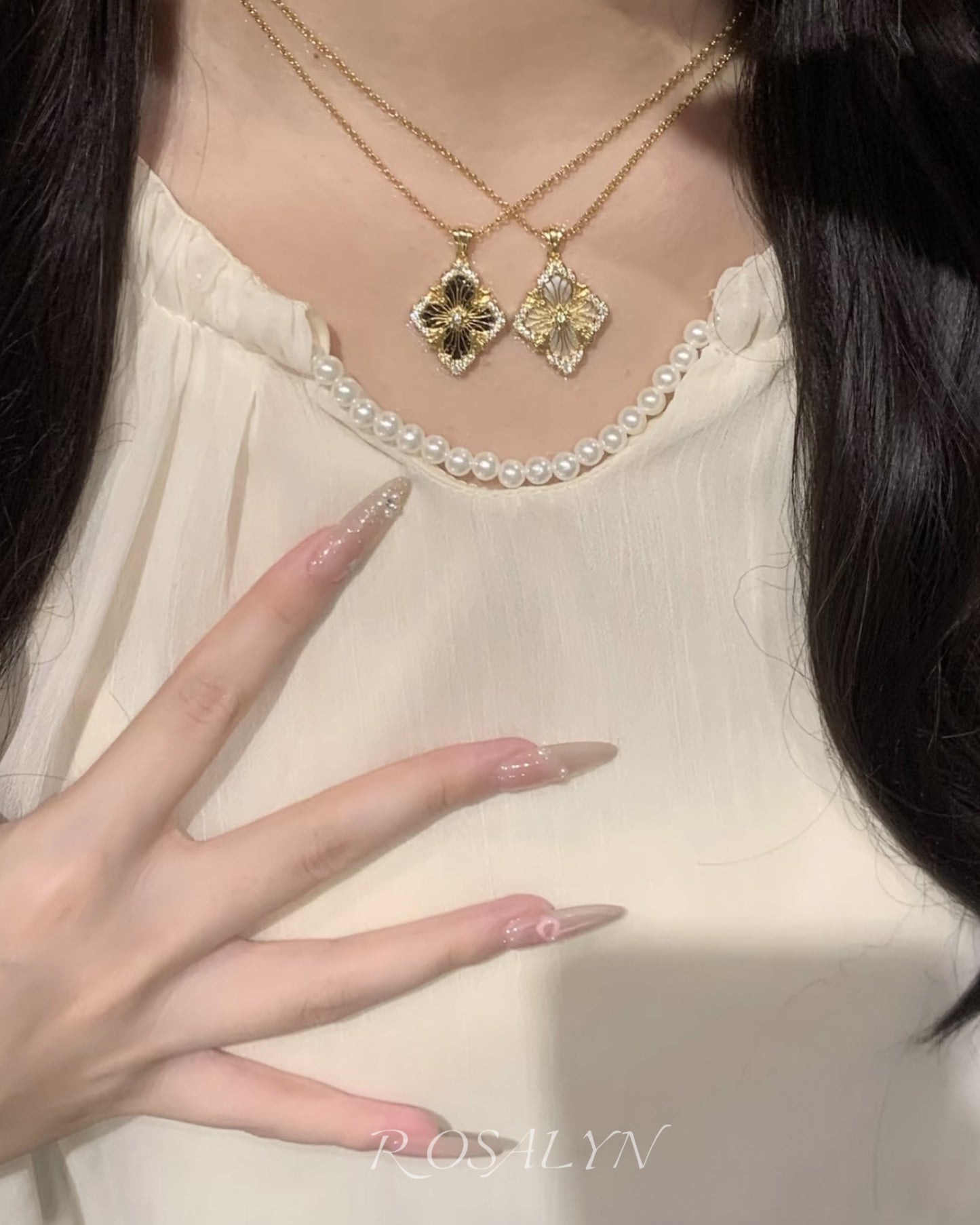 OPERA NECKLACE