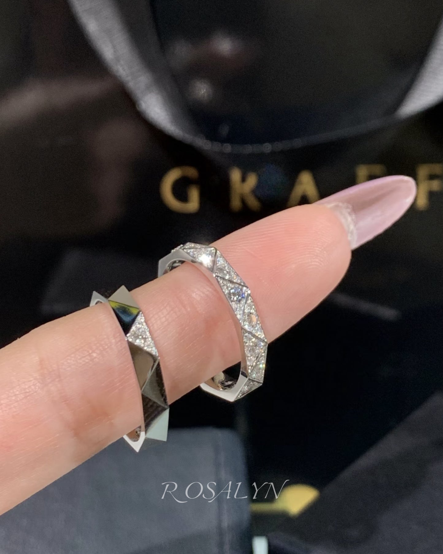 SIGNATURE RING AND BRACELET