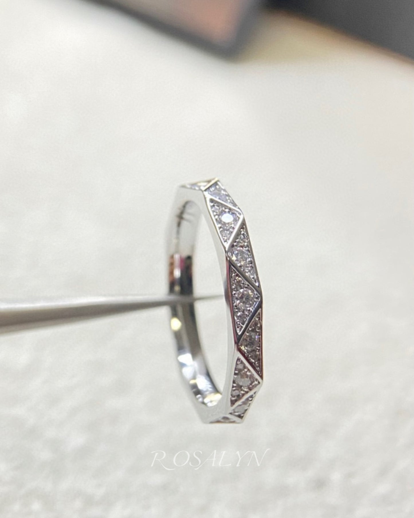 SIGNATURE RING AND BRACELET