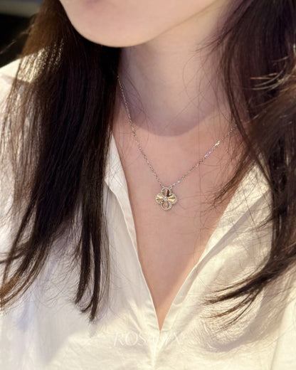 CHRISTMAS LIMITED EDITION  FOUR-LEAF CLOVER NECKLACE