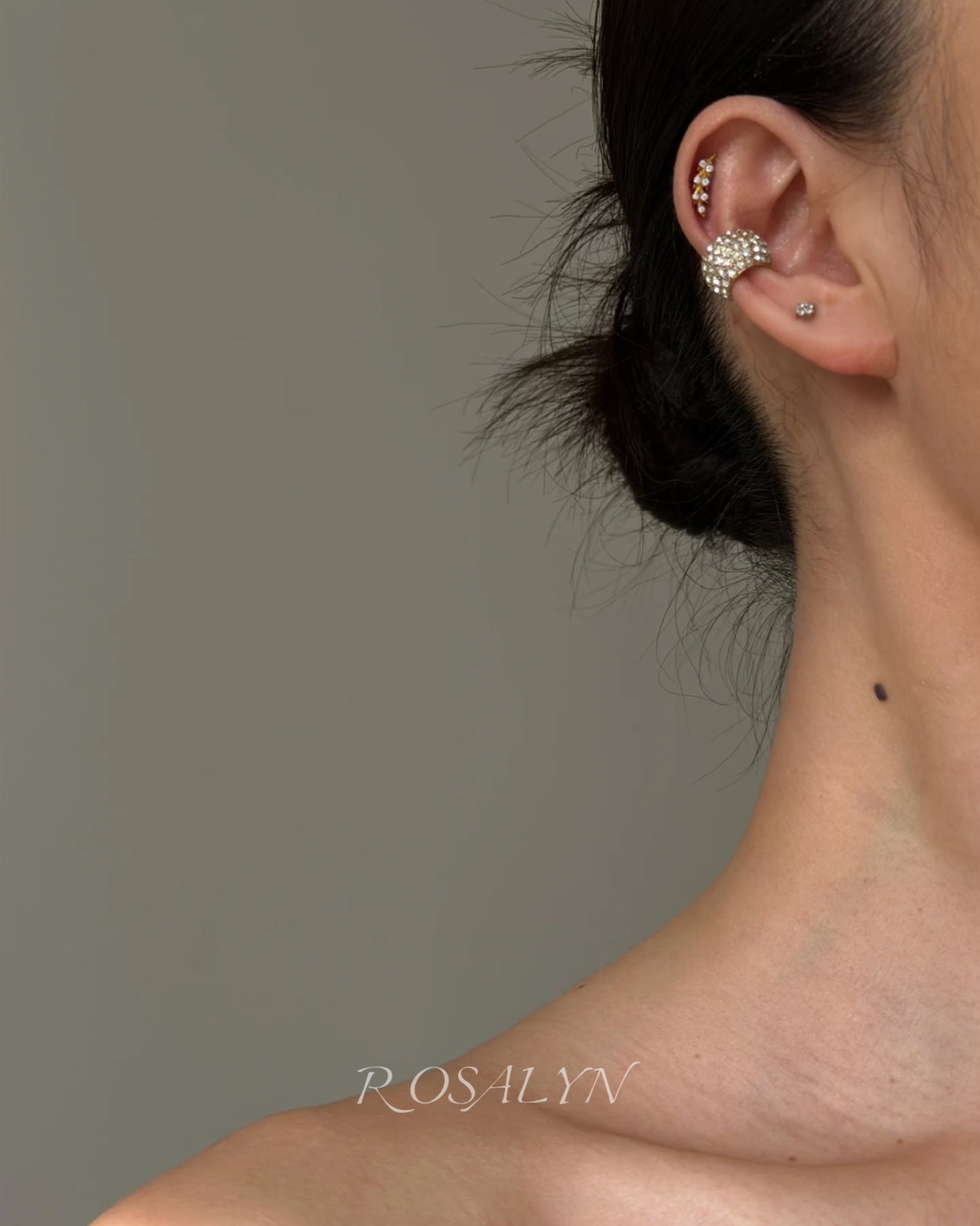 SPICY GIRL'S SPARKLING EARBONE CLAMP