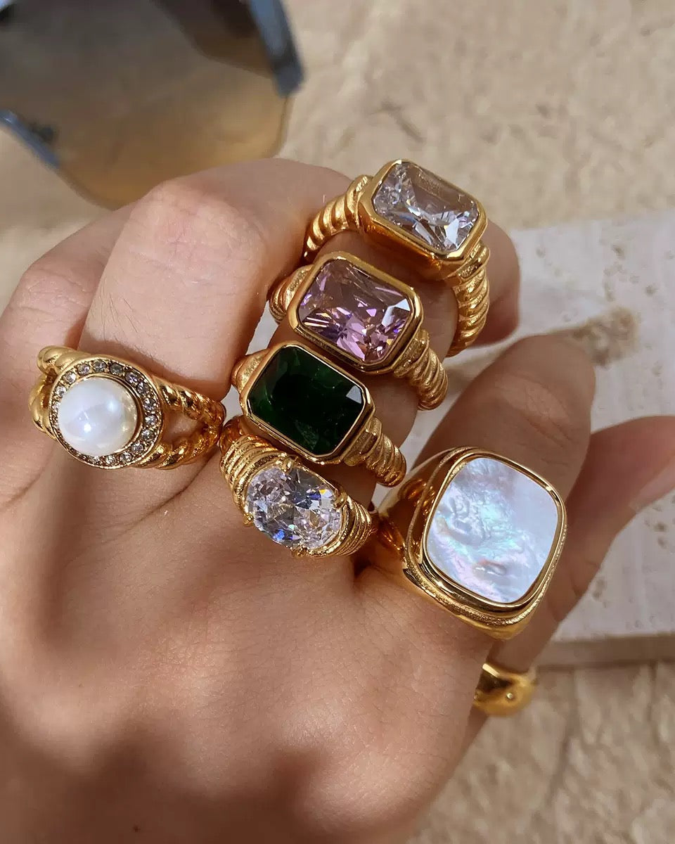 CANDY RING