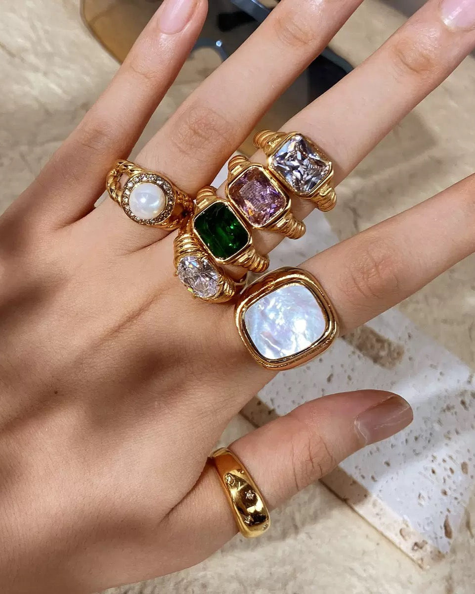 CANDY RING