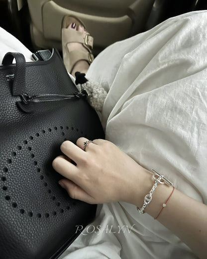 PIG'S NOSE BRACELET