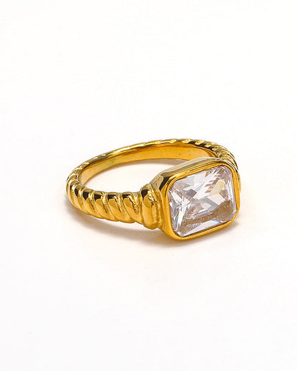 CANDY RING