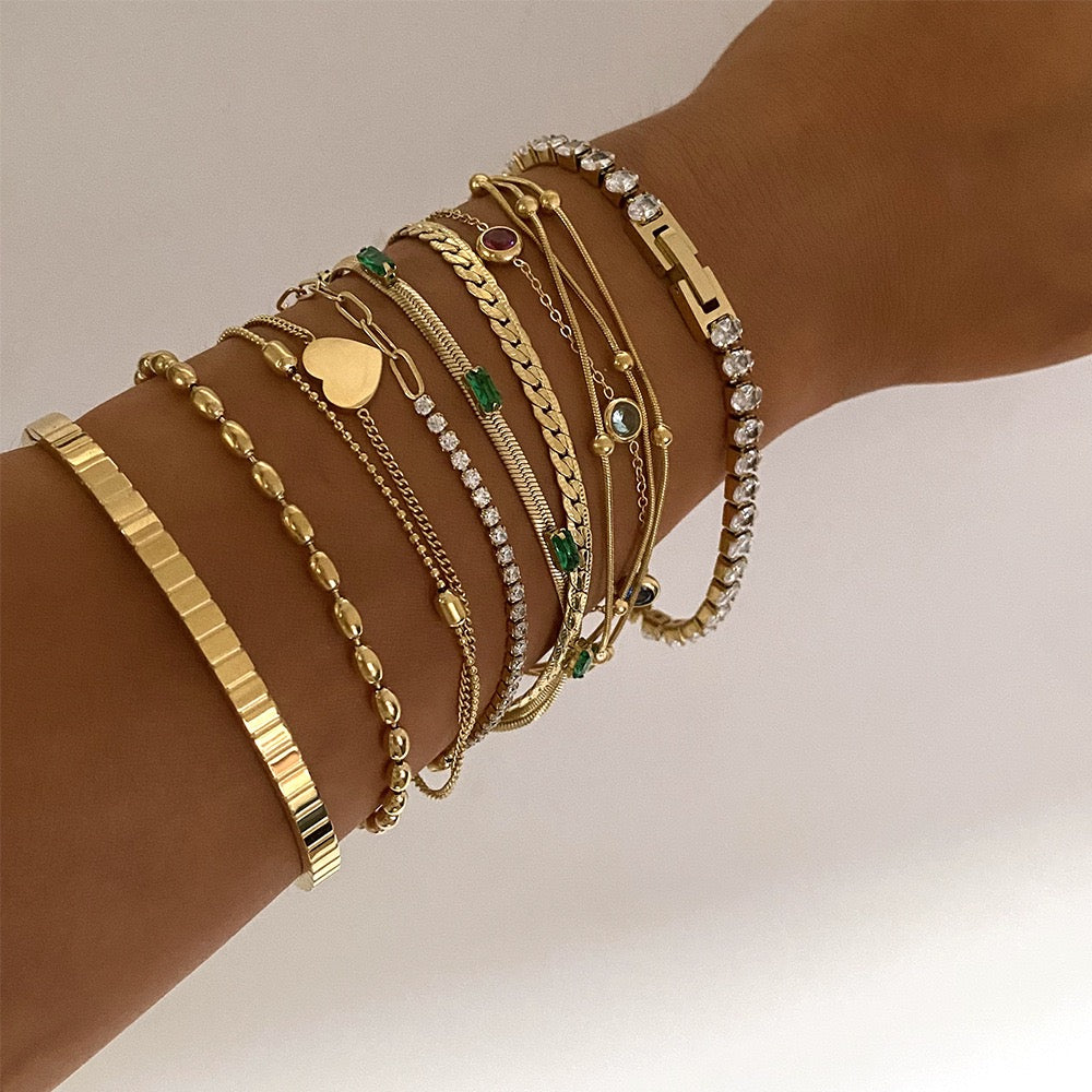 AVINEA BANGLE