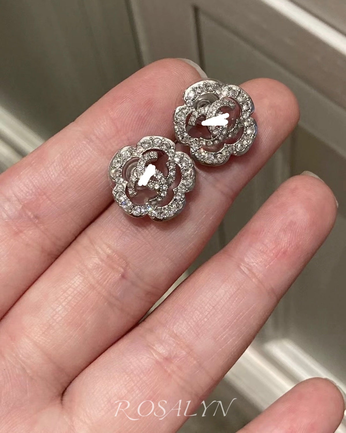 CAMELLIA FLOWER EARRINGS