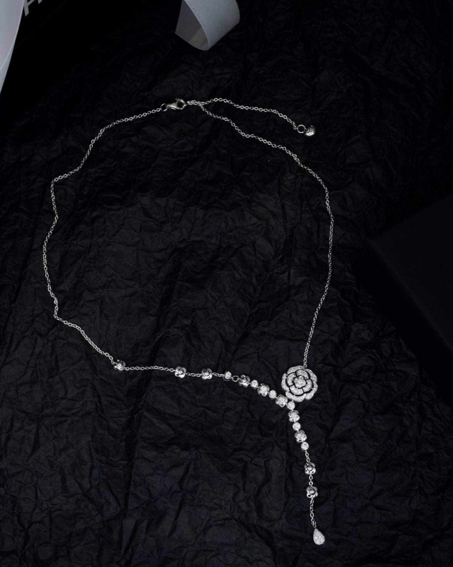 CAMELLIA FLOWER NECKLACE EARRINGS