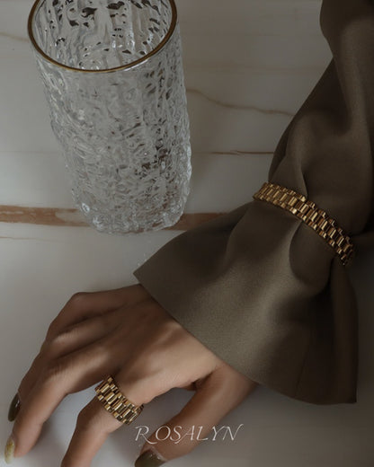 STRAP RING