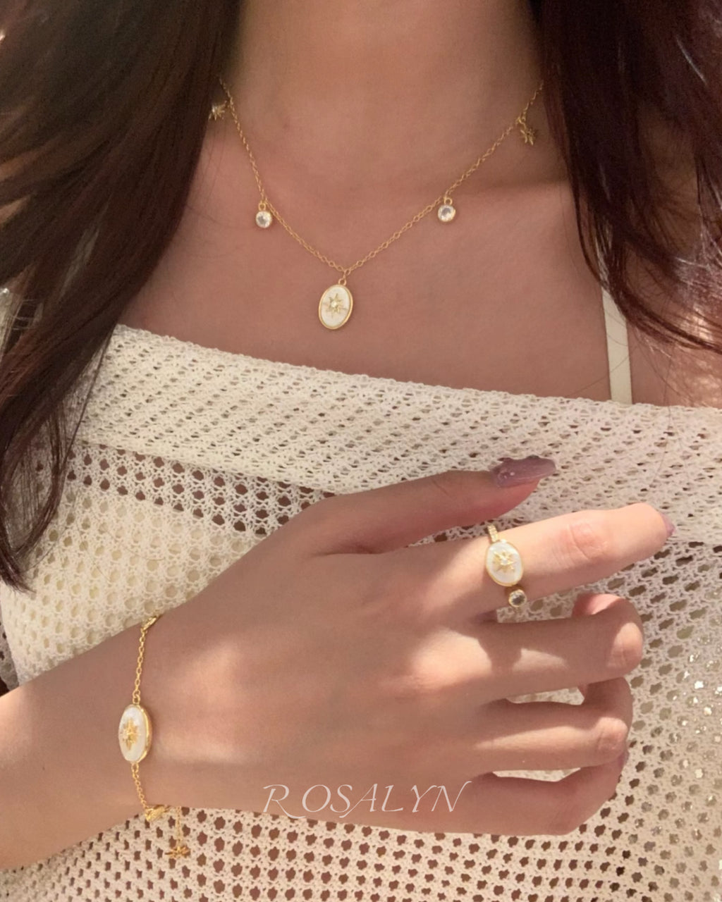 STARLIT SHELL BRACELET