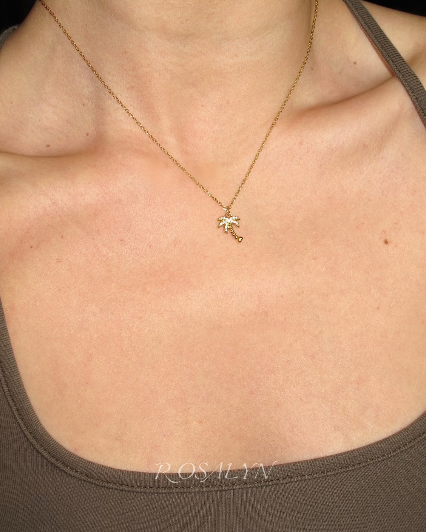 SUNNY PALM NECKLACE