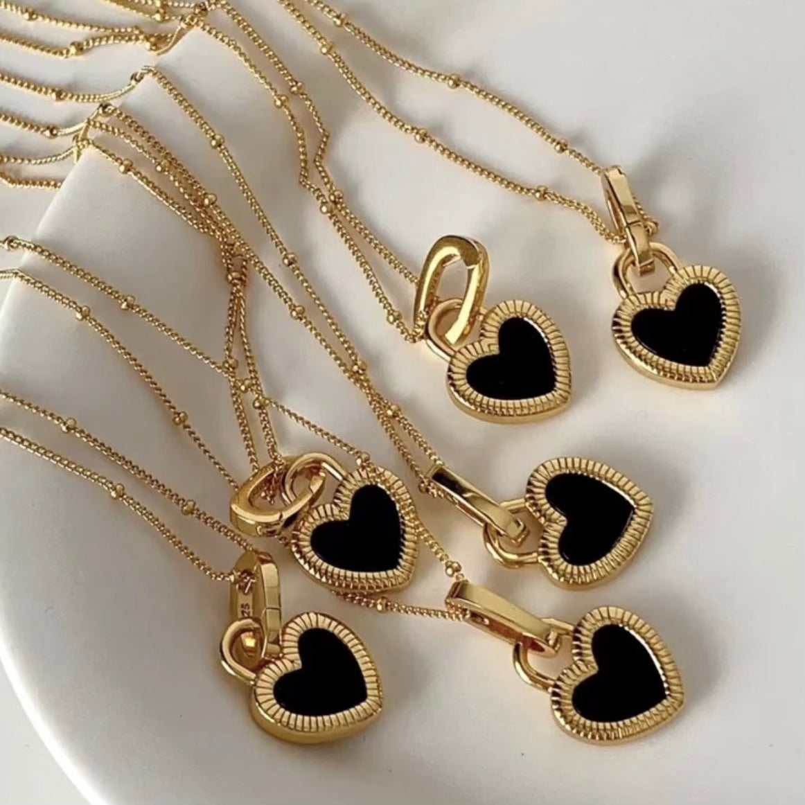 CHRISTMAS DOUBLE-SIDED NECKLACE