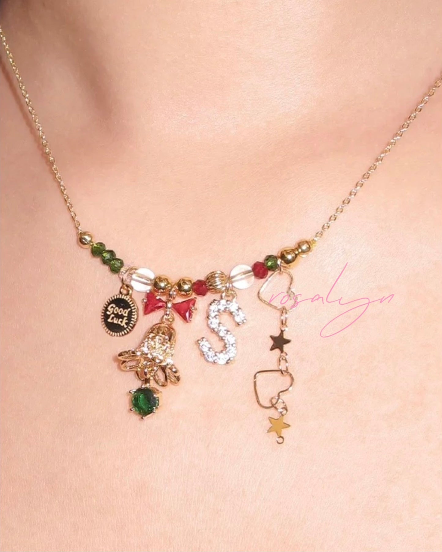 MERRY CHRISTMAS NECKLACE