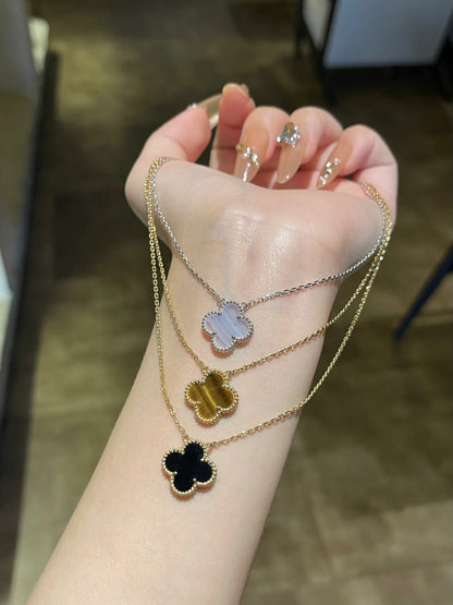 FOUR-LEAF CLOVER NECKLACE