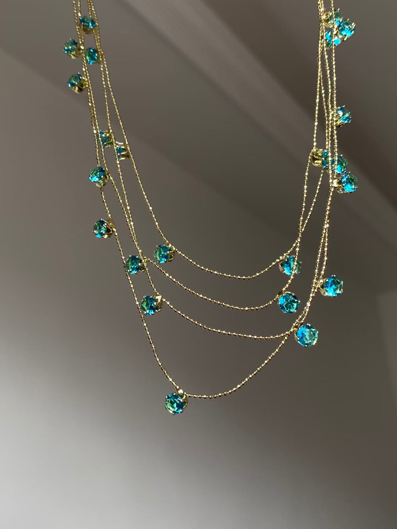 METEOR SHOWER NECKLACE