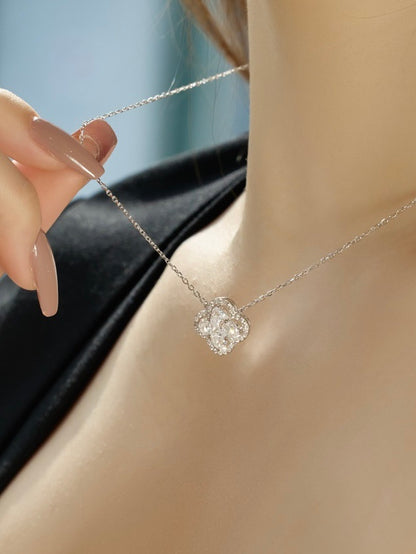 FOUR-LEAF CLOVER NECKLACE