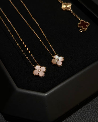 CHRISTMAS LIMITED EDITION PINK NECKLACE