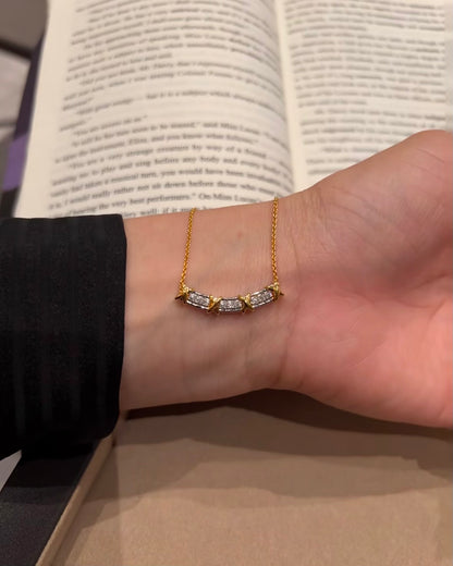 SIXTEEN-STONE NECKLACE