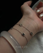 9 FLOWER TRIUMPHAL ARCH NECKLACE AND BRACELET