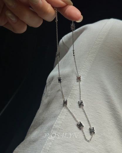 9 FLOWER TRIUMPHAL ARCH NECKLACE AND BRACELET