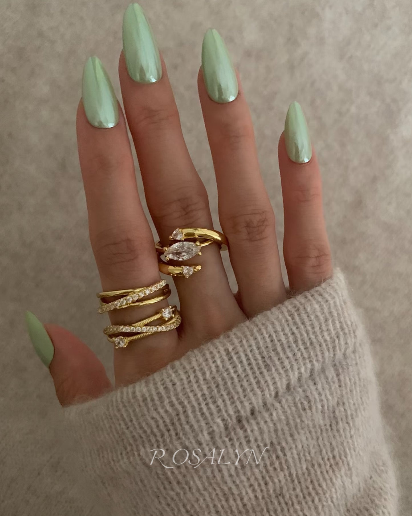 OLD MONEY VINTAGE STACKED RING
