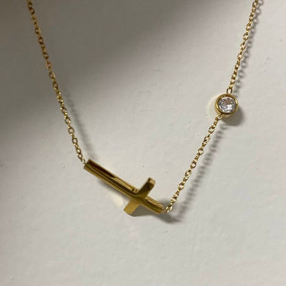 ELEGANT CHAIN CROSS NECKLACE