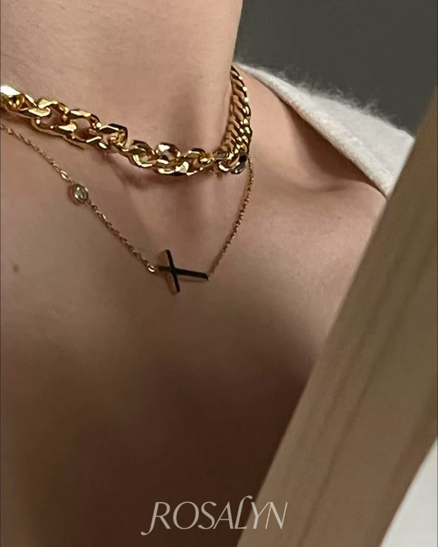 ELEGANT CHAIN CROSS NECKLACE