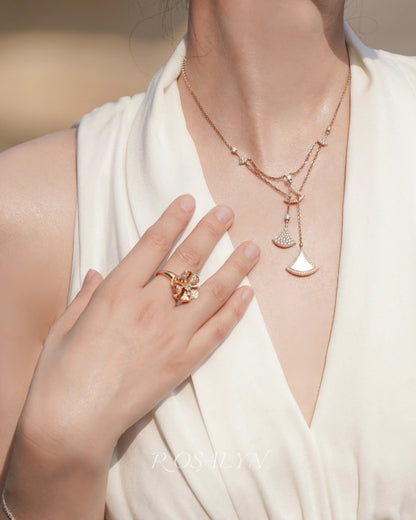 DIVA NECKLACE