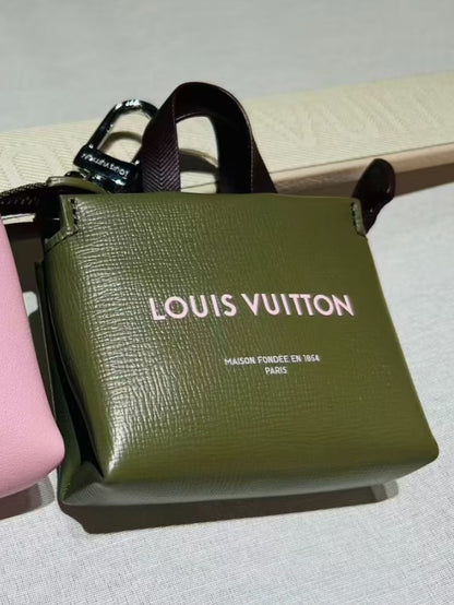 LULU CO-BRANDED NOGO BAG