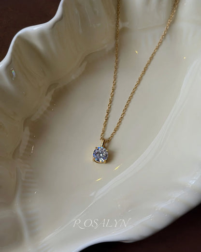 CLASSIC DIAMOND NECKLACE