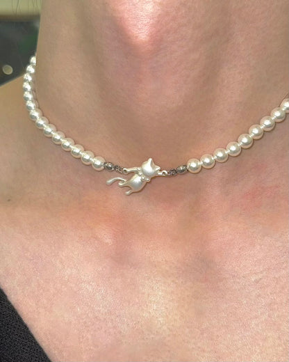 CAT PEARL NECKLACE