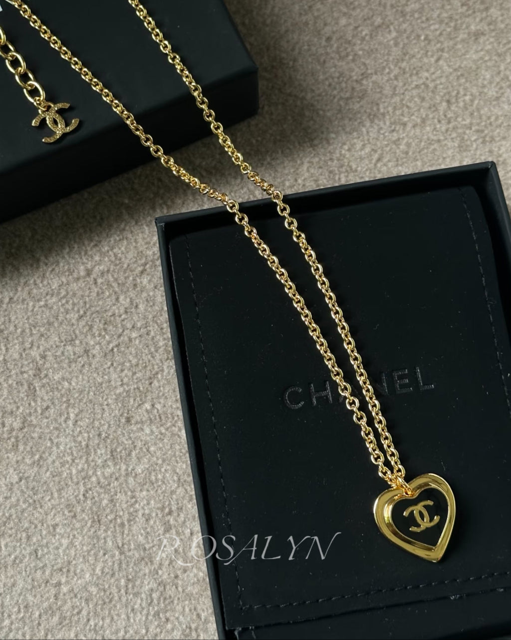 CC LOVE NECKLACE